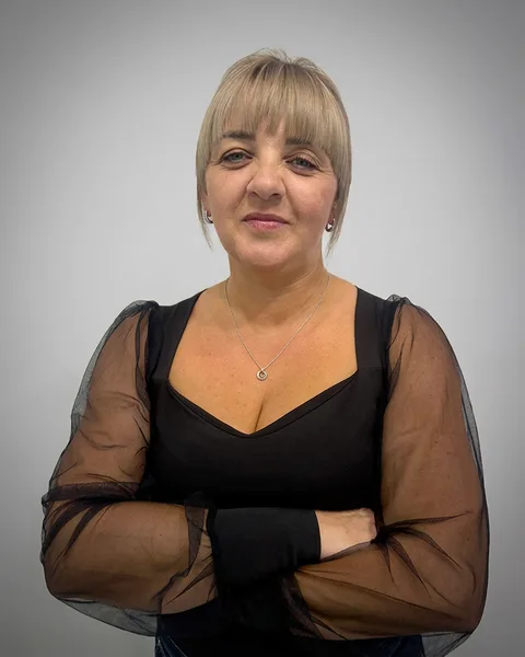 Мар'яна — Манікюр і педикюр
